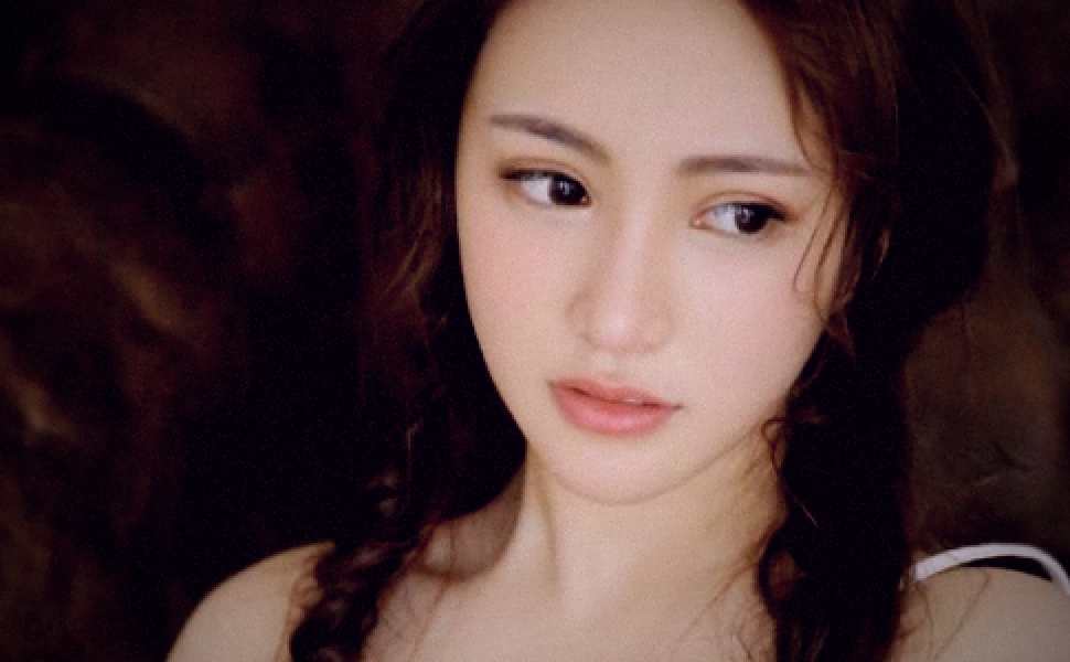 妹妹失恋后，哥哥的安慰竟演变成一次无法挽回的越界——社会与教育视角的反思