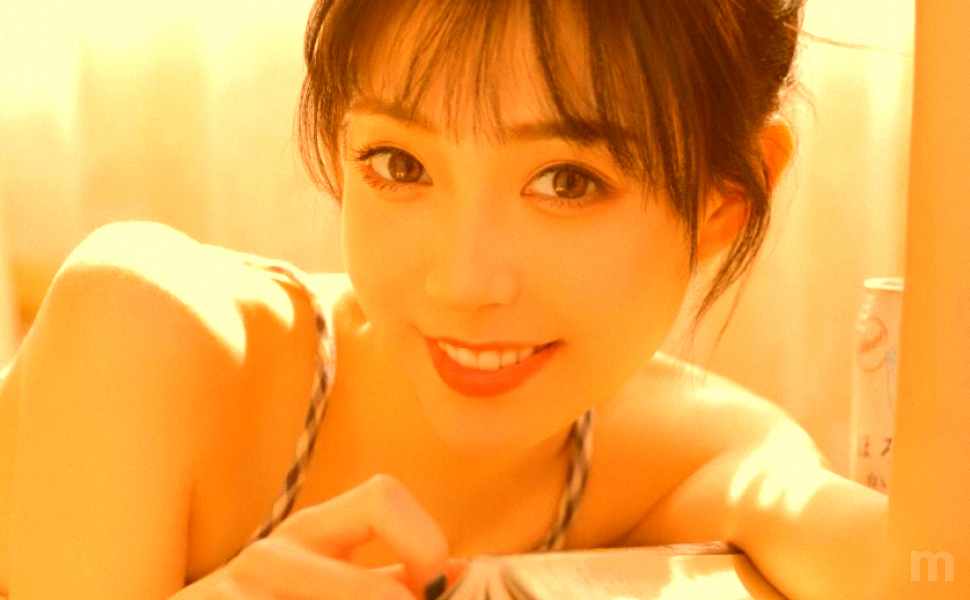 翻车了！抖音美食一哥白冰偷税911万，罚款1891万，道歉视频里低头认错