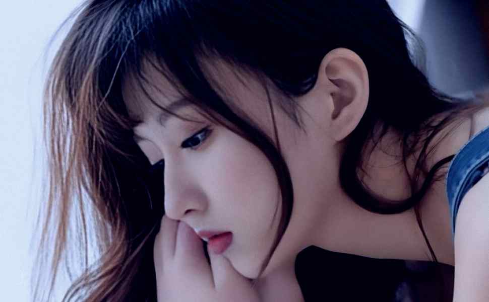 混血福利姬Aryminh翻车？OnlyFans私拍尺度炸裂，深喉猛操全网疯传，清纯人设碎一地